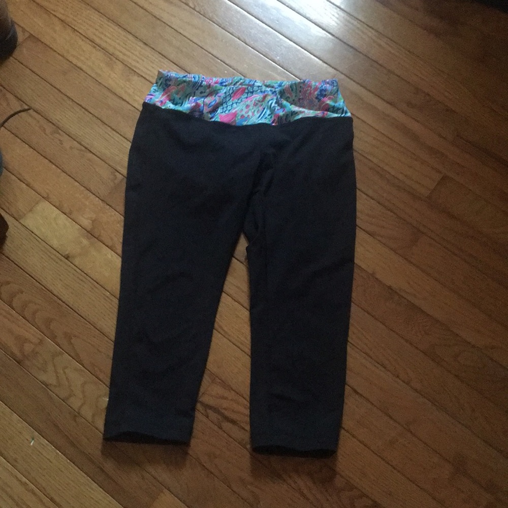 KRASS AND CO 3/4 ATHLETIC PANTS!